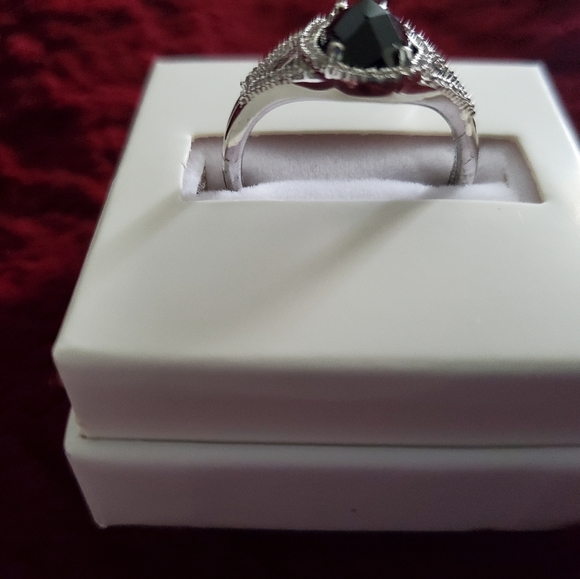 Ladies ring - Picture 6 of 8